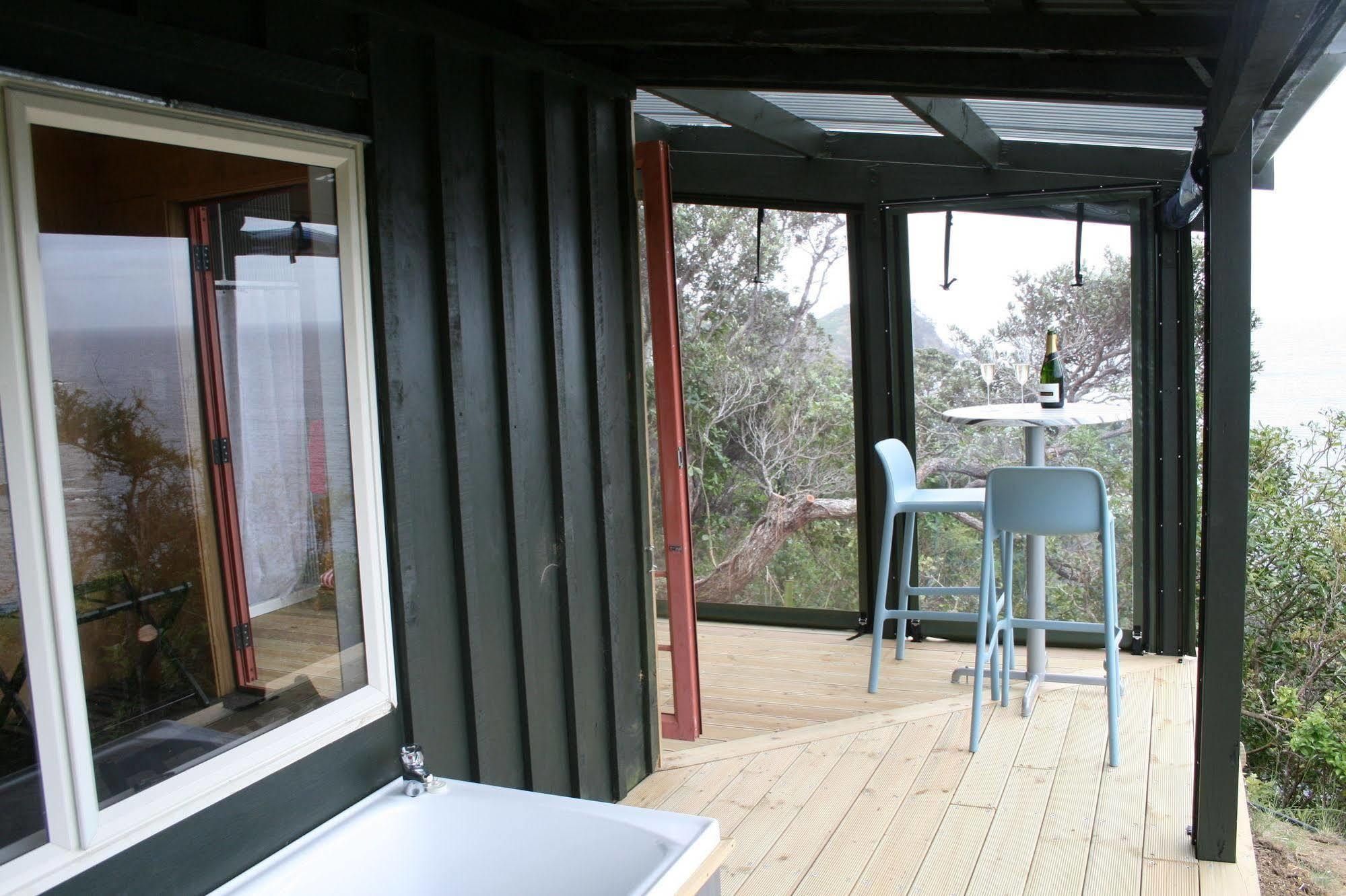 The Lighthouse Lookout Bed & Breakfast Тутукака Екстериор снимка